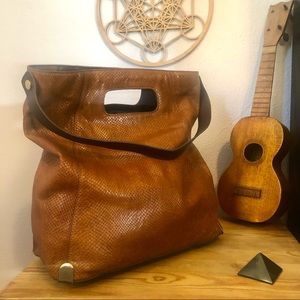 VINCE CAMUTO Shoulder Foldover Hobo Bag Caramel Color Snake Print Leather